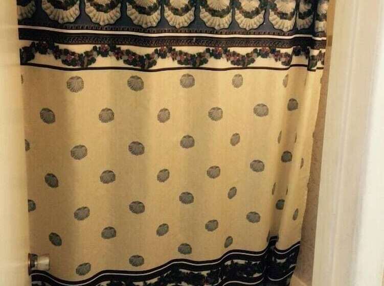 فندق Town N Country Motor Inn