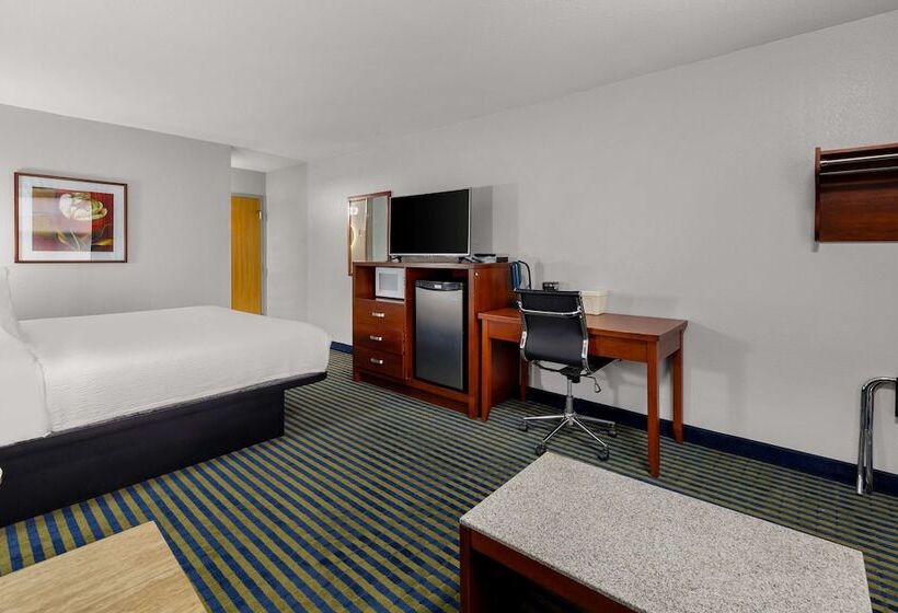 فندق Surestay Plus By Best Western Brooks