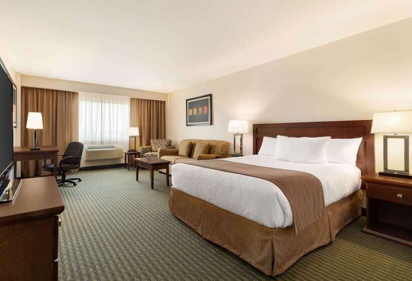 Travelodge Hotel By Wyndham Weyburn