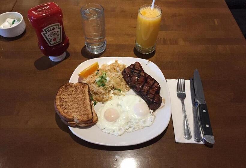 Travelodge Hotel By Wyndham Weyburn