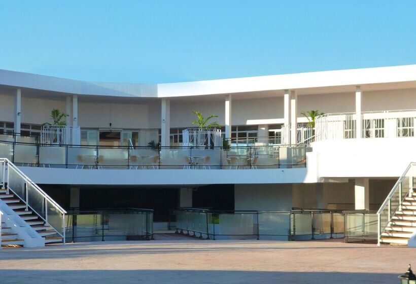 هتل Tryp Cayo Coco