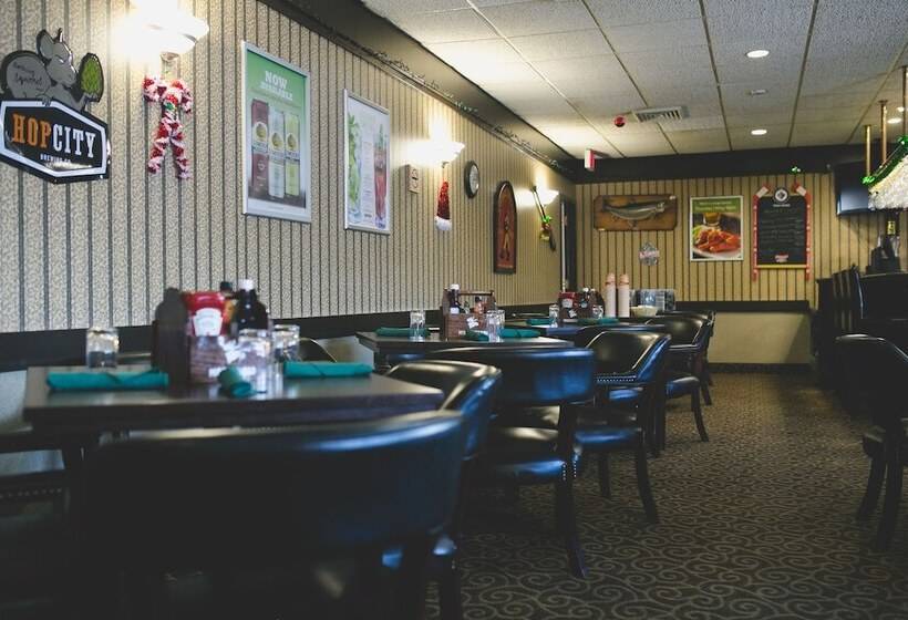 فندق Victoria Inn Flin Flon