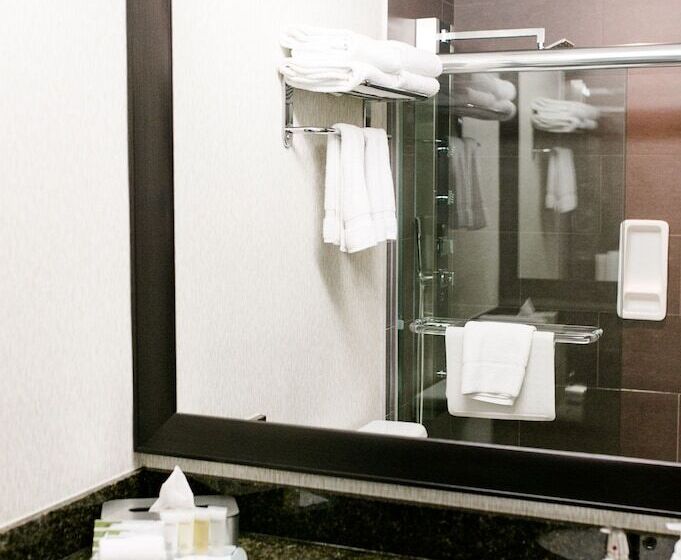 فندق Victoria Inn Flin Flon