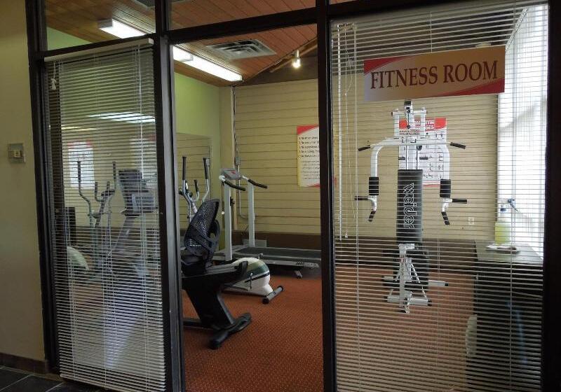 فندق Walking Eagle Inn & Lodge