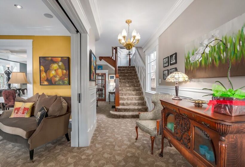 酒店 West End Guest House