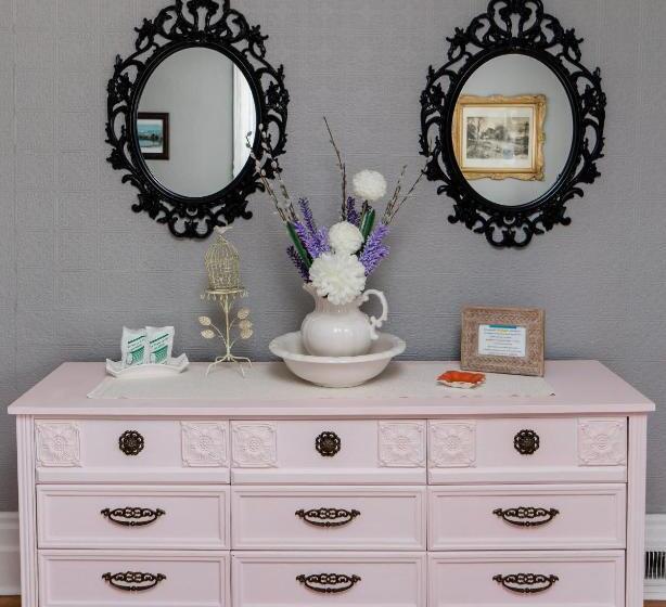 בית מלון כפרי Willow House Inn B&b