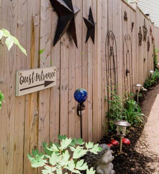 فندق Willow House Inn B&b