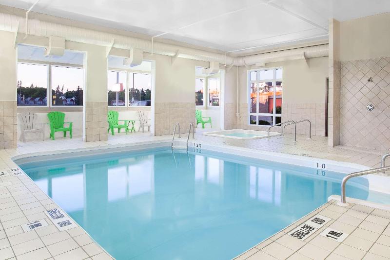 모텔 Super 8 By Wyndham Brandon Mb