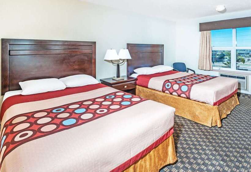 فندق على الطريق Super 8 By Wyndham Calgary/airport