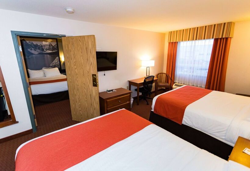 فندق على الطريق Super 8 By Wyndham Drayton Valley