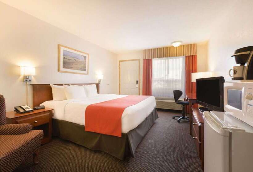 מוטל Super 8 By Wyndham Drayton Valley
