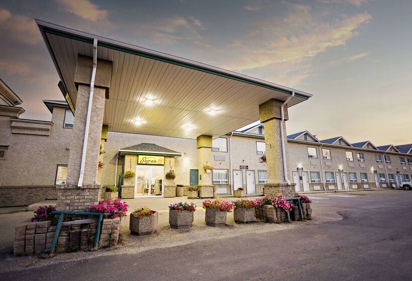 فندق على الطريق Super 8 By Wyndham Drayton Valley