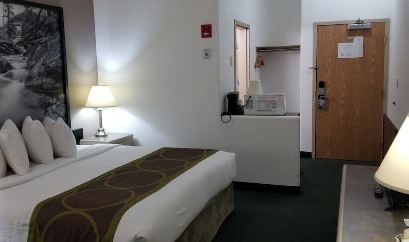 מוטל Super 8 By Wyndham Pincher Creek Ab