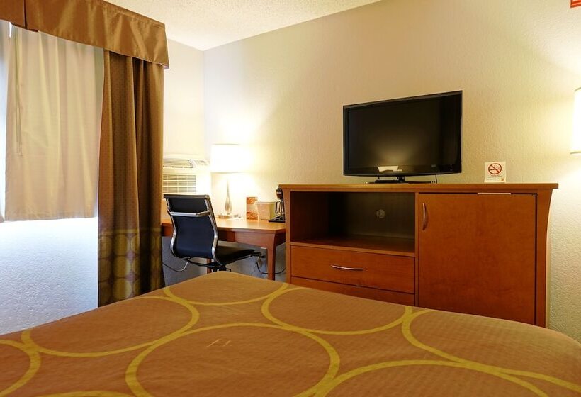 מוטל Super 8 By Wyndham Regina