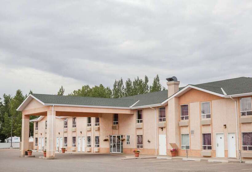 Motel Super 8 By Wyndham Taber Ab