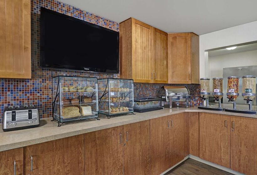 מוטל Surestay Plus Hotel By Best Western Drumheller