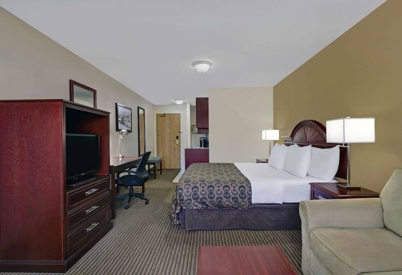 מוטל Surestay Plus Hotel By Best Western Drumheller