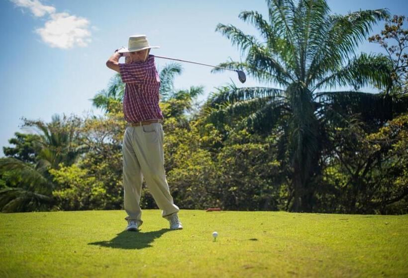 منتجع Tango Mar Beachfront Boutique Hotel & Villas