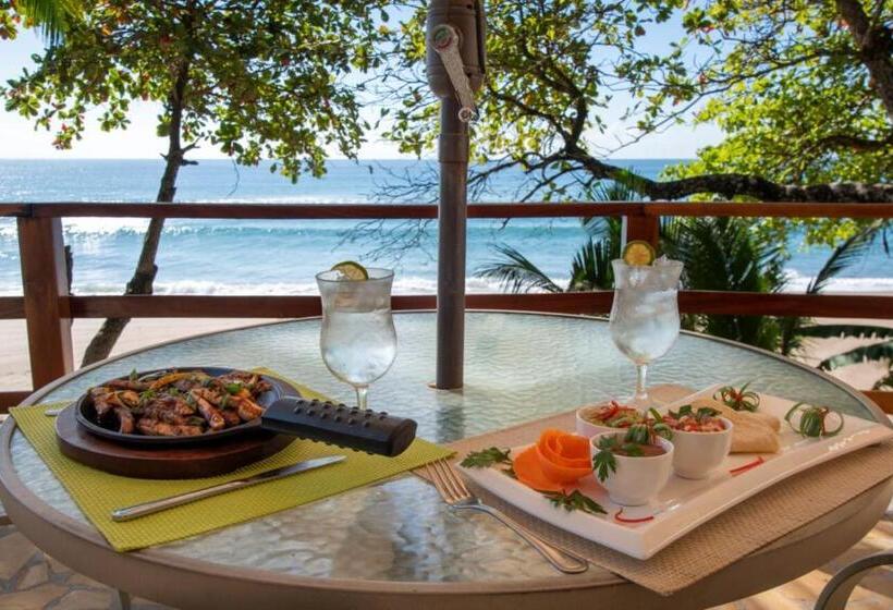 منتجع Tango Mar Beachfront Boutique Hotel & Villas