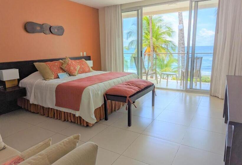 منتجع Tango Mar Beachfront Boutique Hotel & Villas