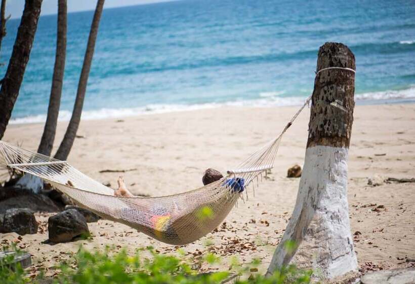 منتجع Tango Mar Beachfront Boutique Hotel & Villas