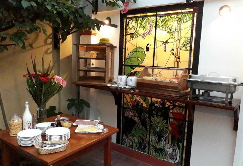 酒店 La Rosa Del Paseo