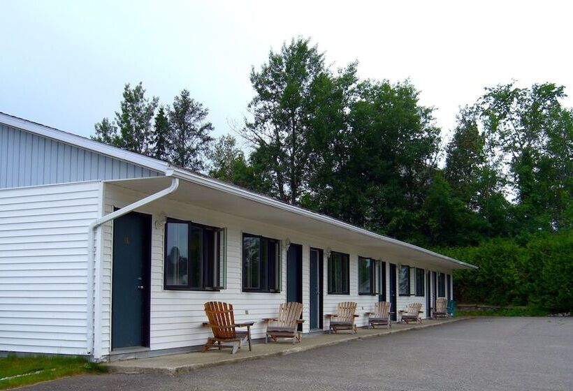 Stiles Motel Hill View