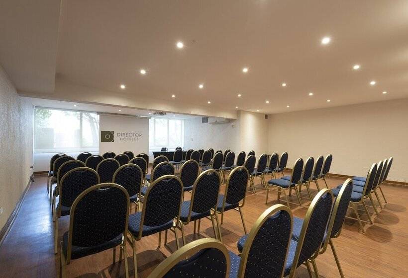 בית מלון כפרי Director Vitacura