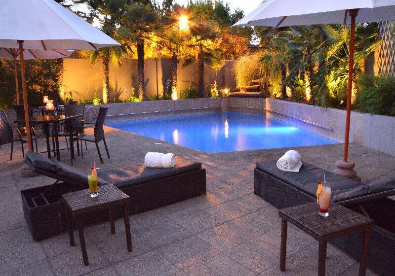 בית מלון כפרי Director Vitacura