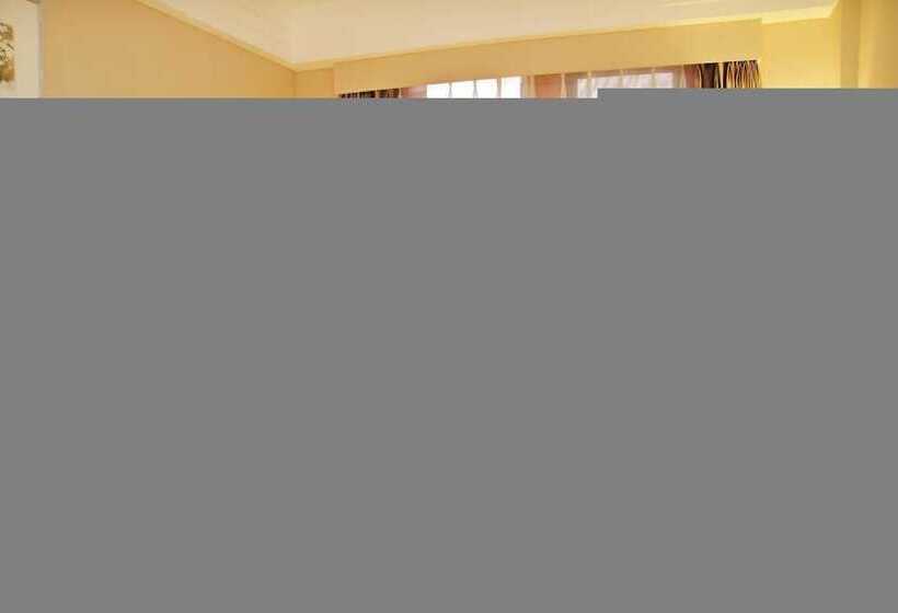 בית מלון כפרי Golden Coast Lawton