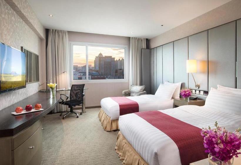 בית מלון כפרי Holiday Inn City Centre Harbin