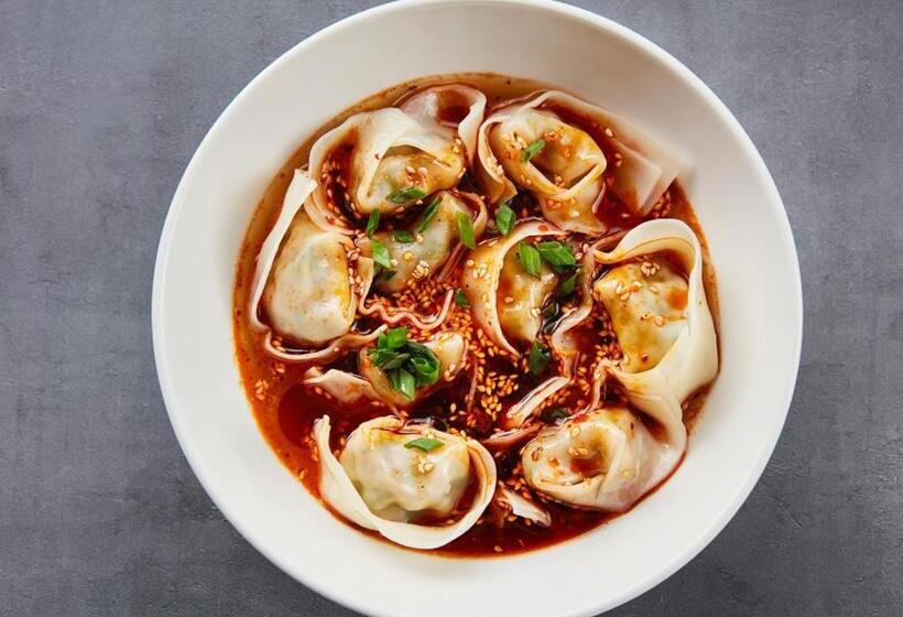 Отель Hyatt Regency Metropolitan Chongqing