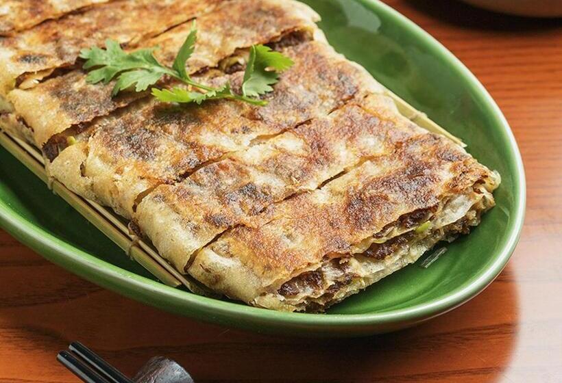 Отель Hyatt Regency Metropolitan Chongqing