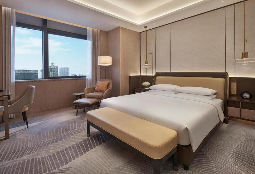 Отель Hyatt Regency Metropolitan Chongqing