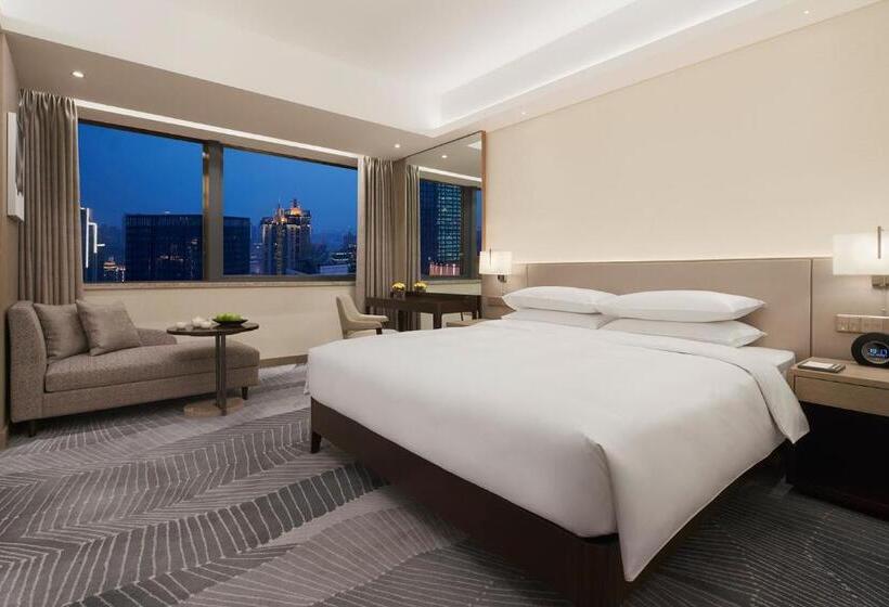 Отель Hyatt Regency Metropolitan Chongqing