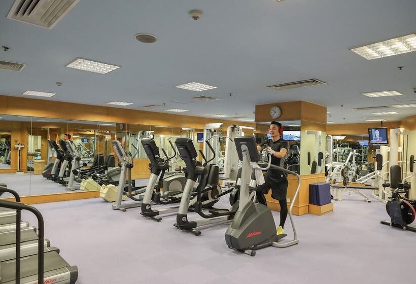 Отель Jen Shenyang By Shangrila