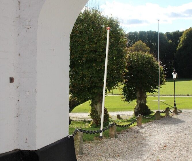 בית מלון כפרי Kokkedal Slots