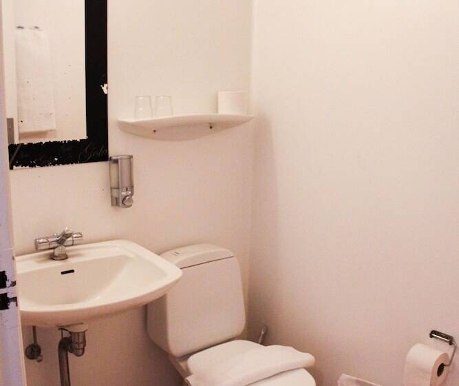 호텔 Krebshuset / Kelz0rdk