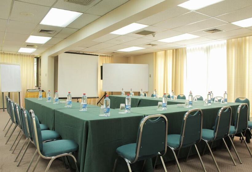 בית מלון כפרי Leonardo Da Vinci