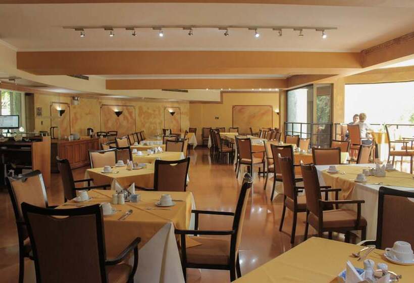 בית מלון כפרי Leonardo Da Vinci