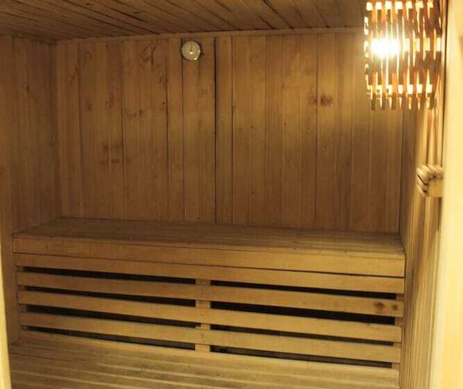 בית מלון כפרי Leonardo Da Vinci