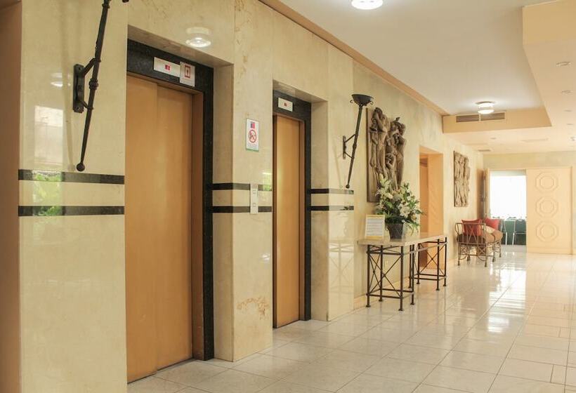 בית מלון כפרי Leonardo Da Vinci