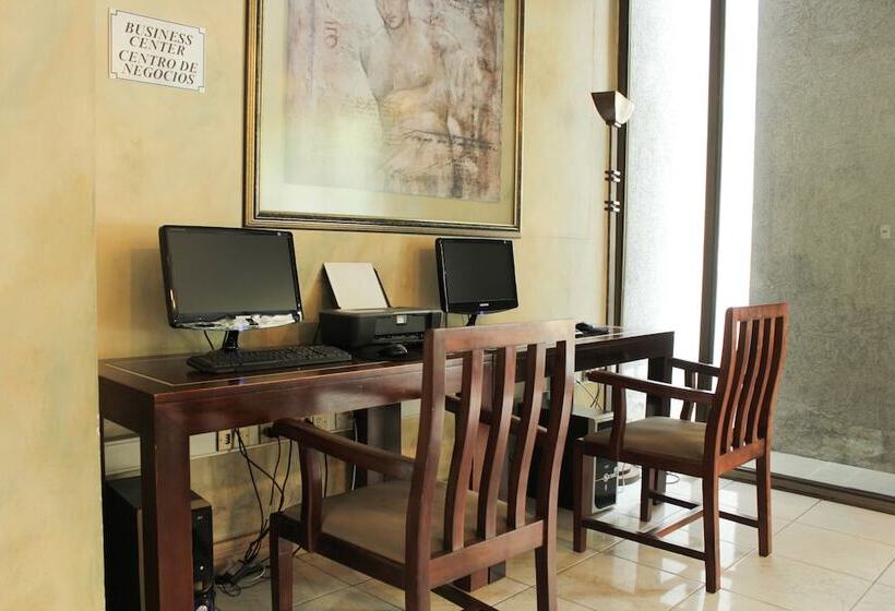 בית מלון כפרי Leonardo Da Vinci