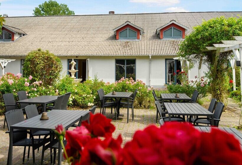 فندق Menstrup Kro