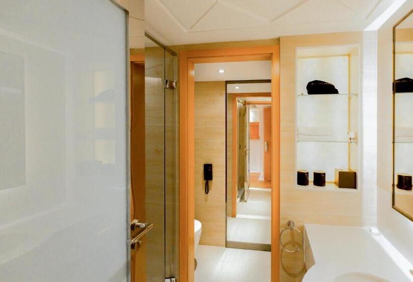 Отель Nanjing Central