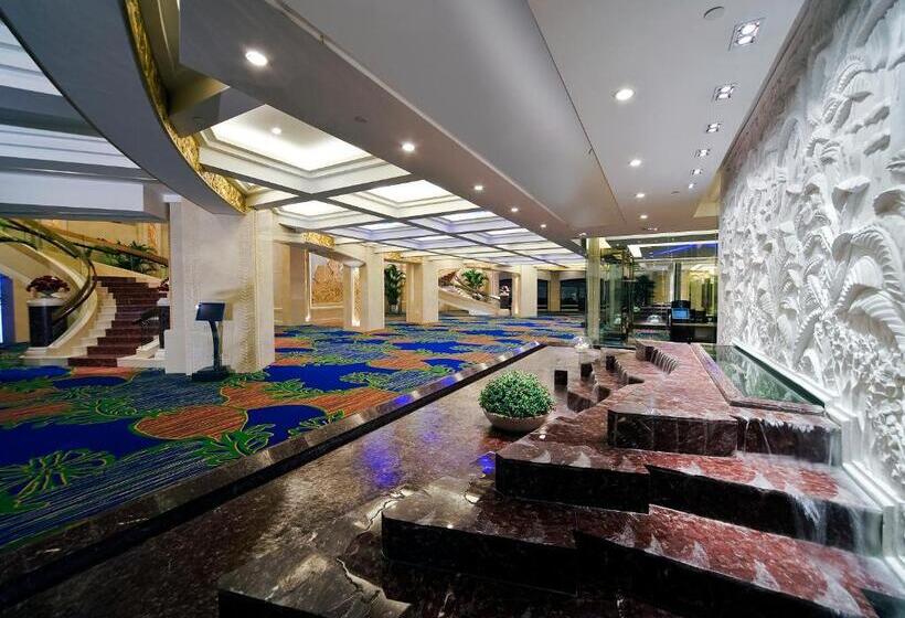 Отель Nanjing Central