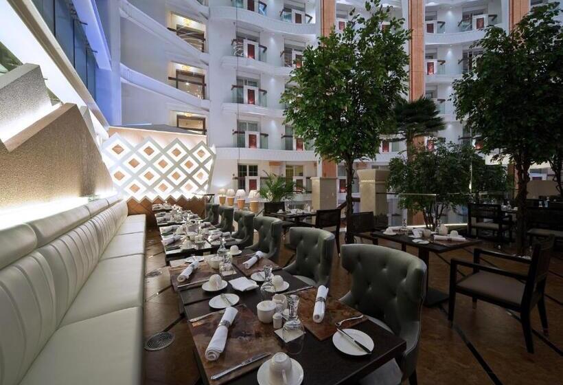 Отель Nanjing Central