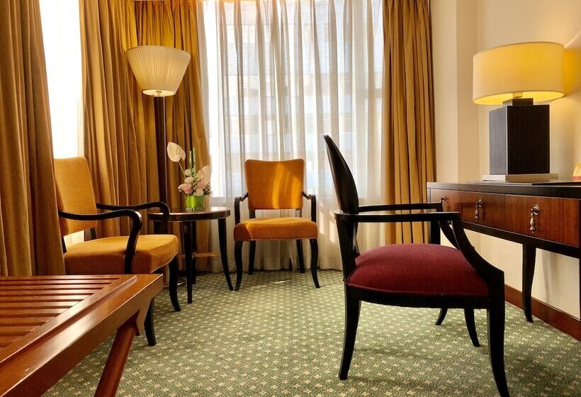 فندق Ningbo Portman Plaza