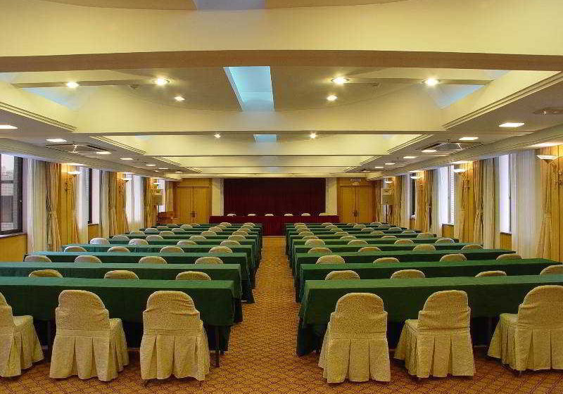 Fotos del hotel Overseas Chinese:  6