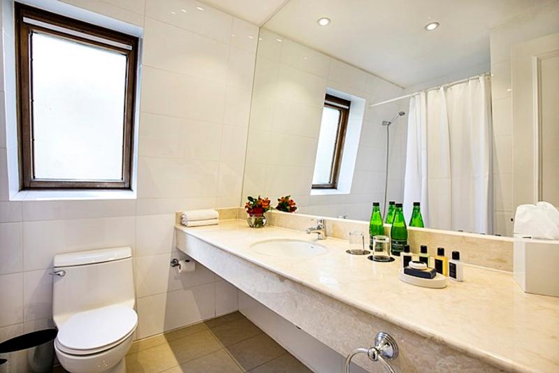 בית מלון כפרי Park Plaza Bonaparte Boutique